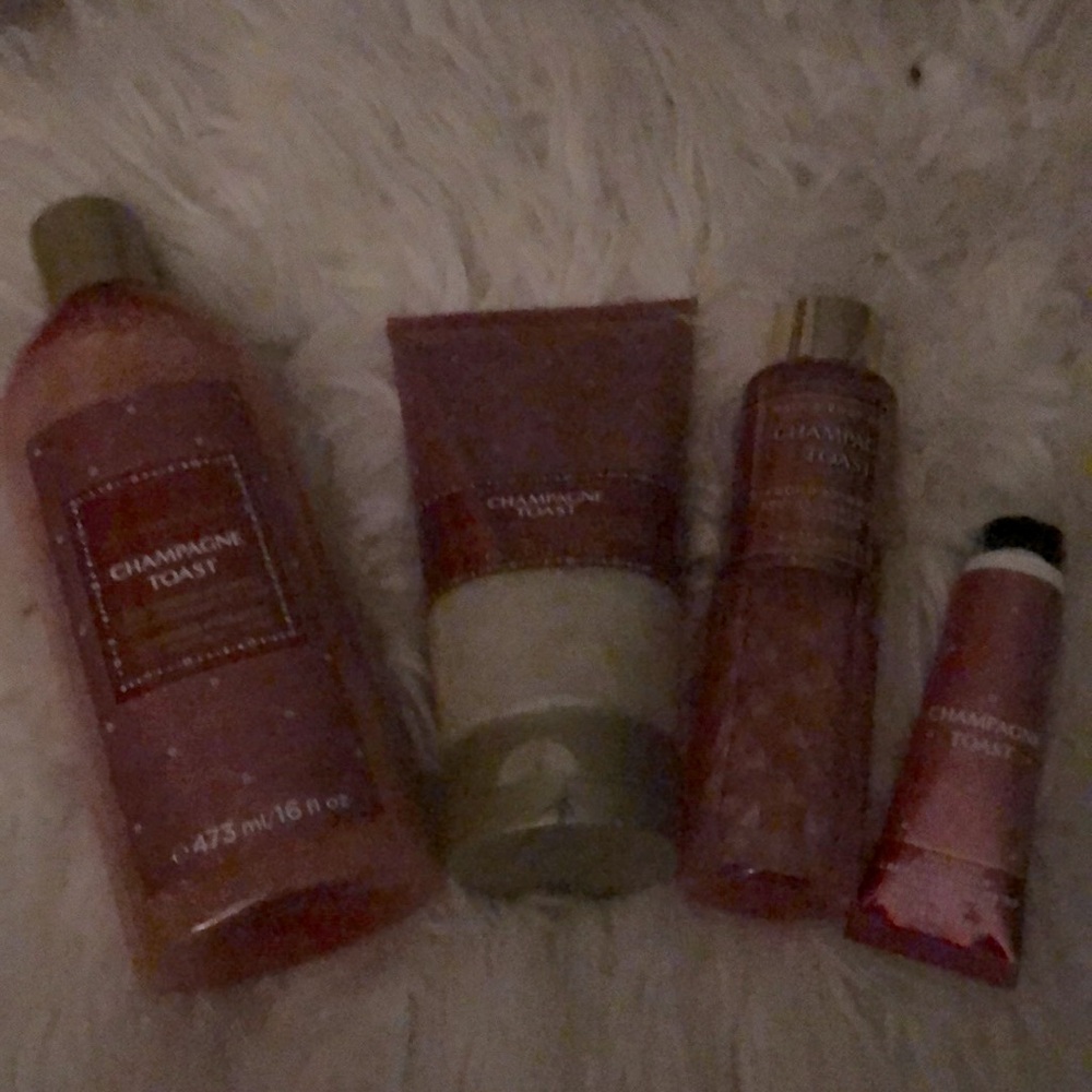BATH & BODY WORKS Champagne Toast Lot of 4